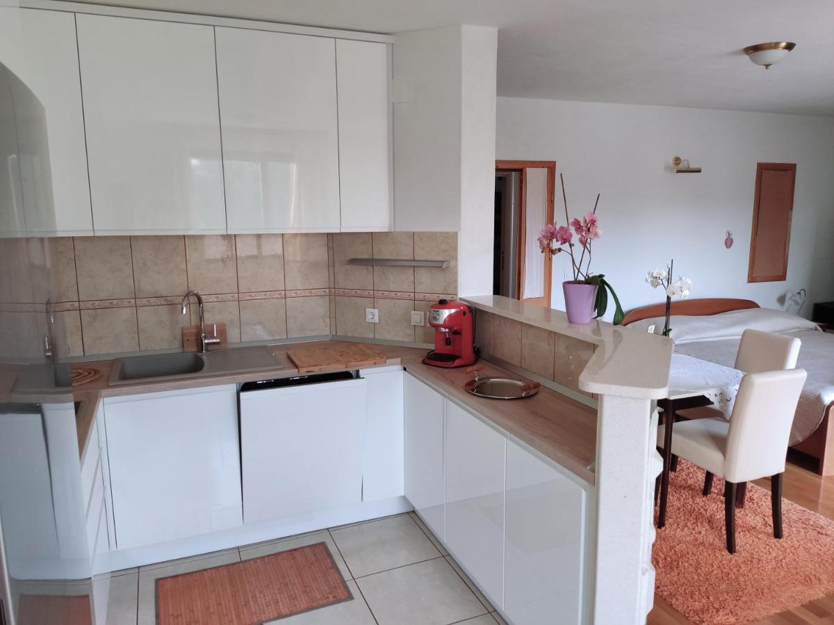 House Topic Baška Voda Exteriér fotografie