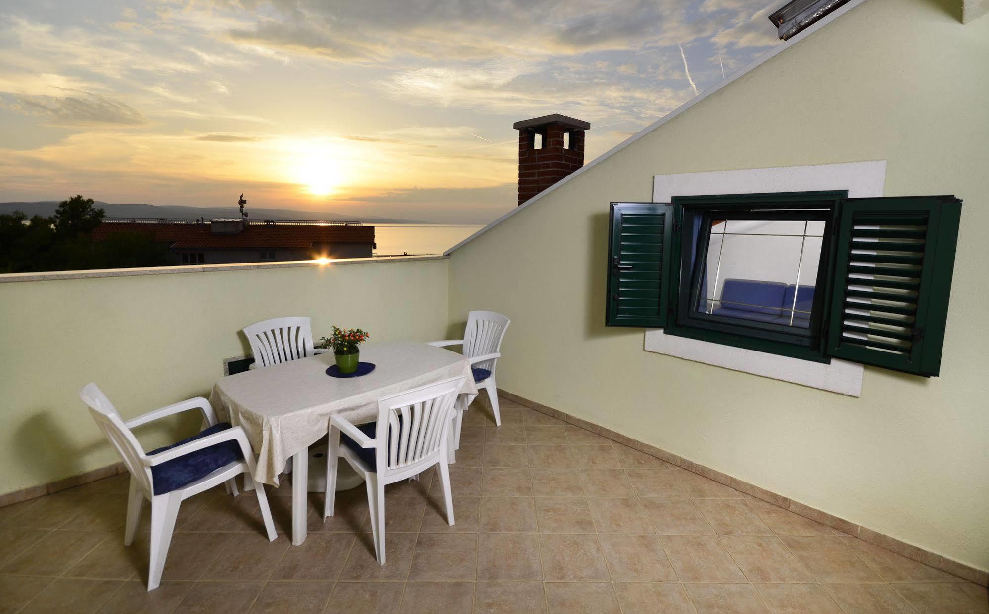 House Topic Baška Voda Exteriér fotografie