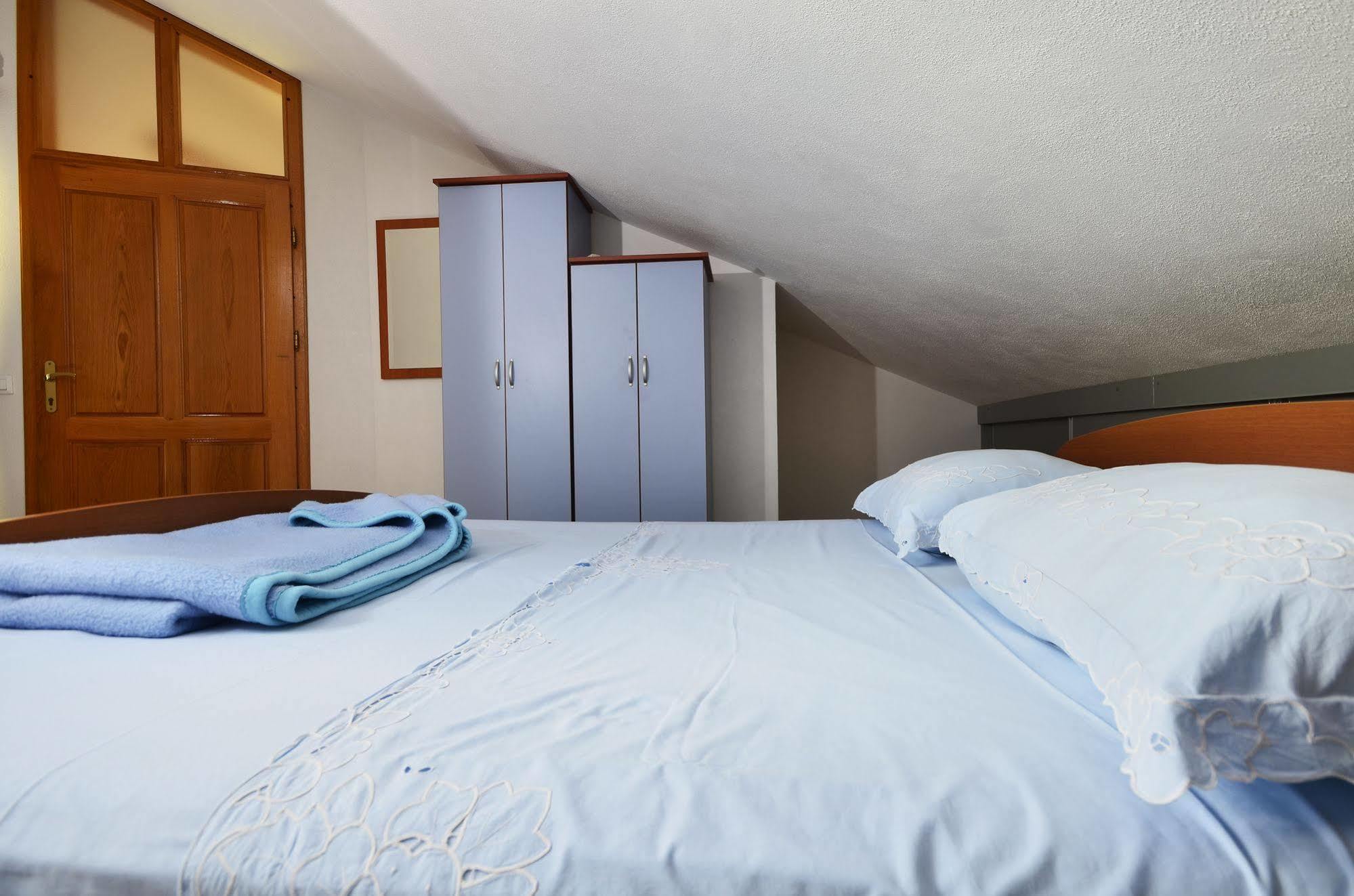 House Topic Baška Voda Exteriér fotografie