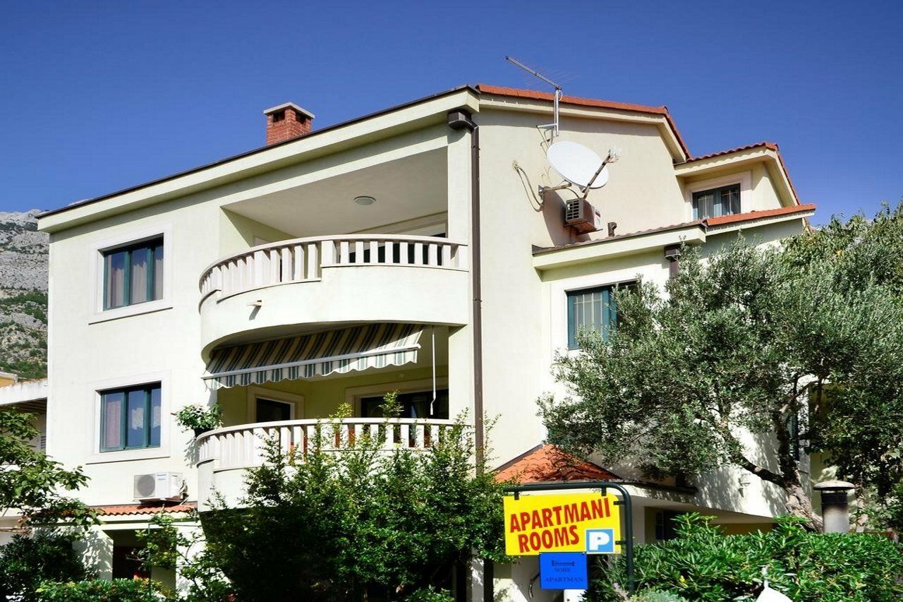 House Topic Baška Voda Exteriér fotografie